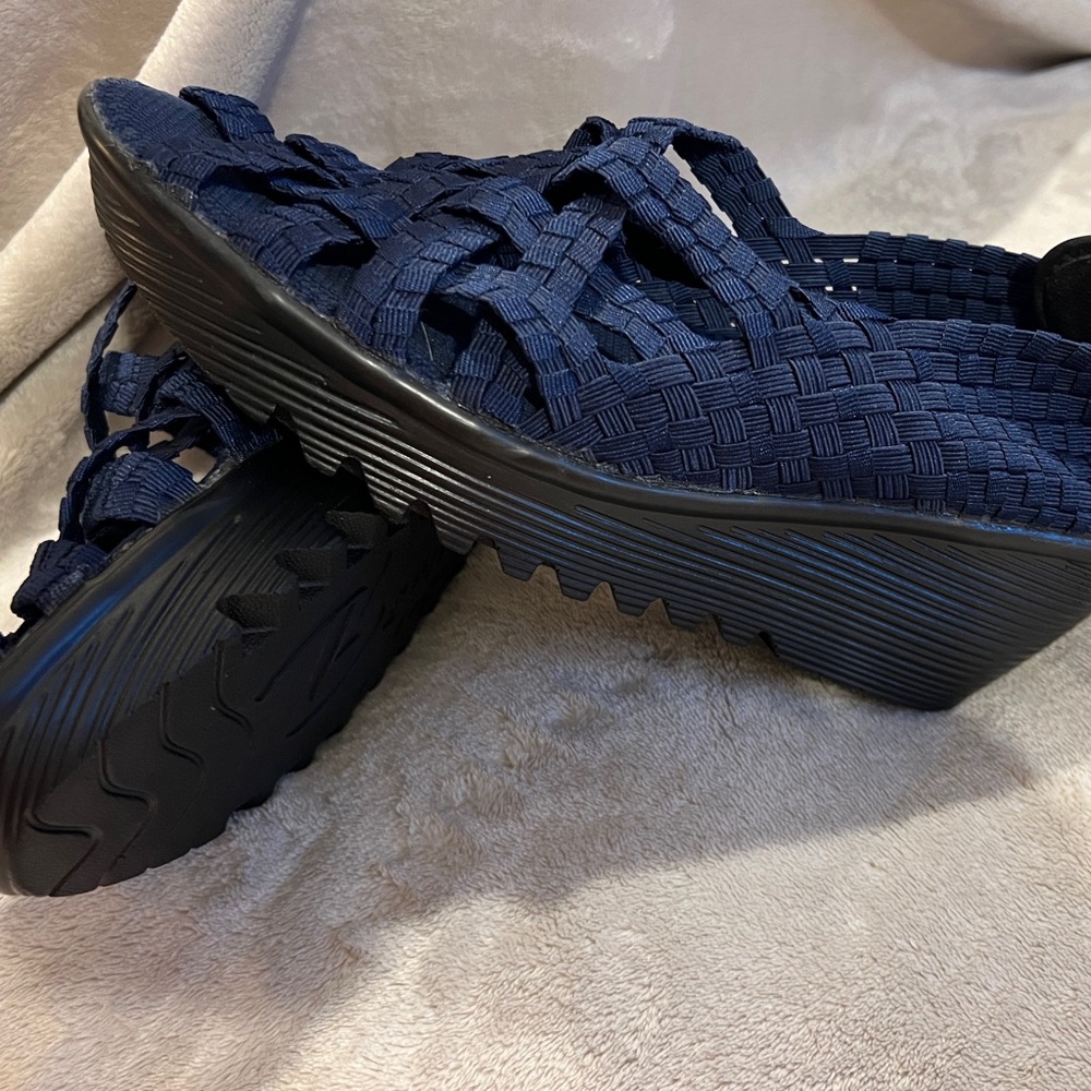 Bernie Mev New Wedge Shoed